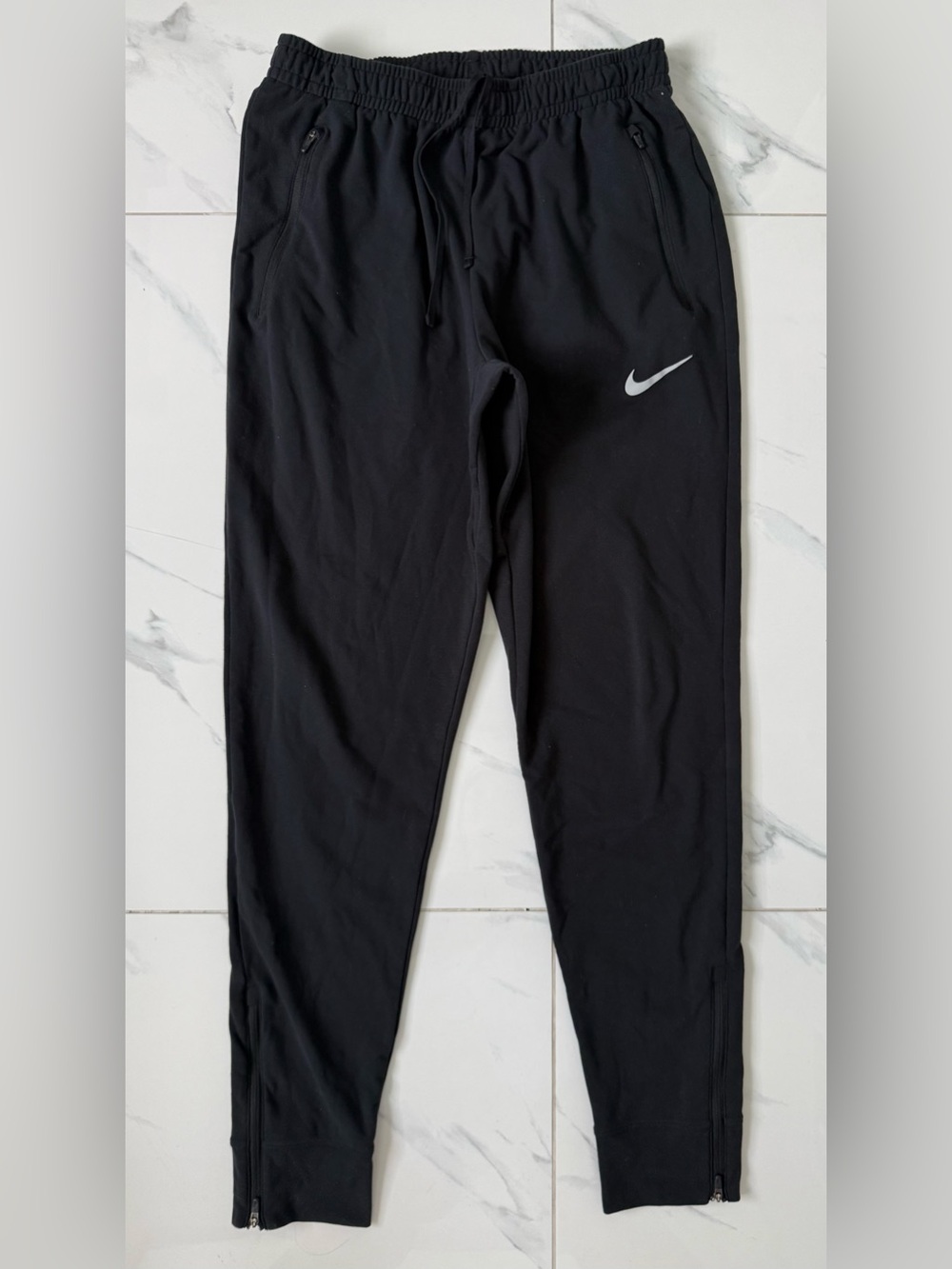 Nike Men's Therma Essential Pants Black Size S